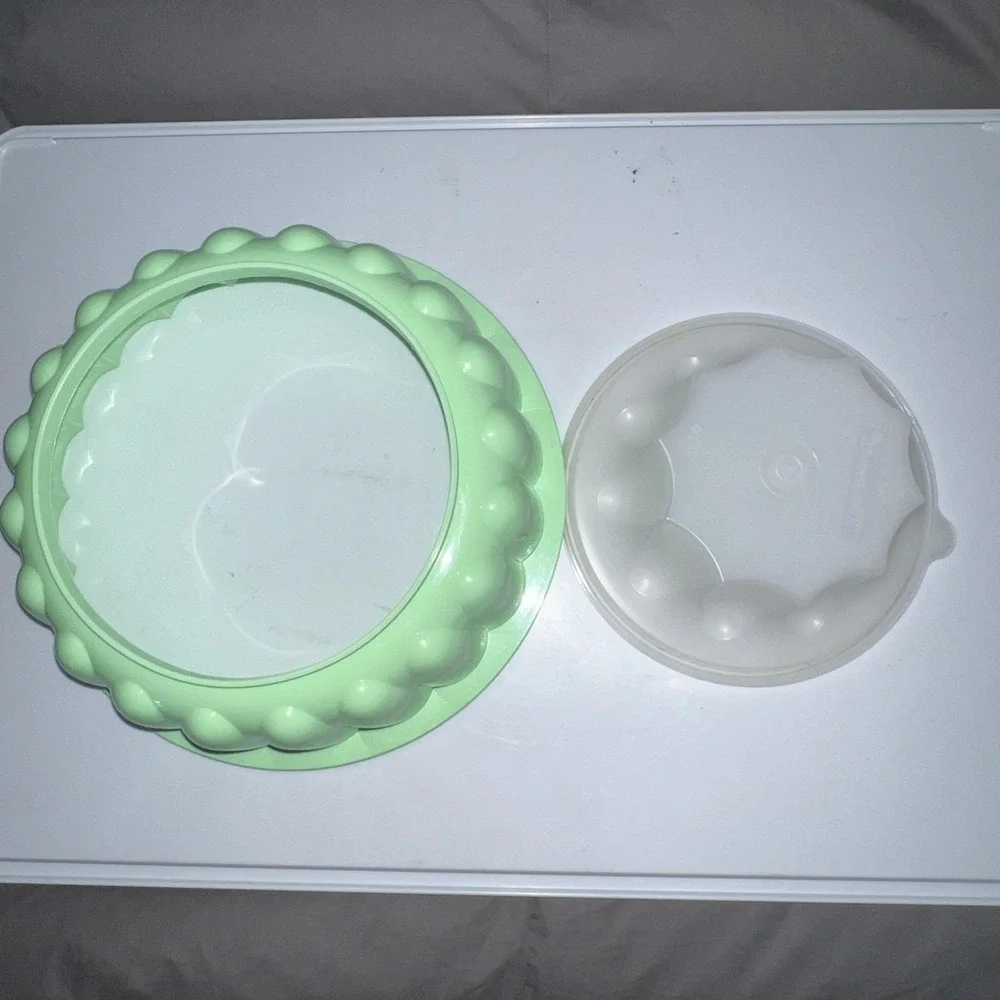 Vintage 1970s Tupperware Jello Mold Ice Ring #1202 Fluted Mint Green No Lid 2 Pc